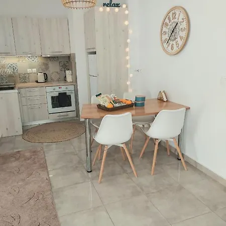 Summer Breeze -tolo Apartment *